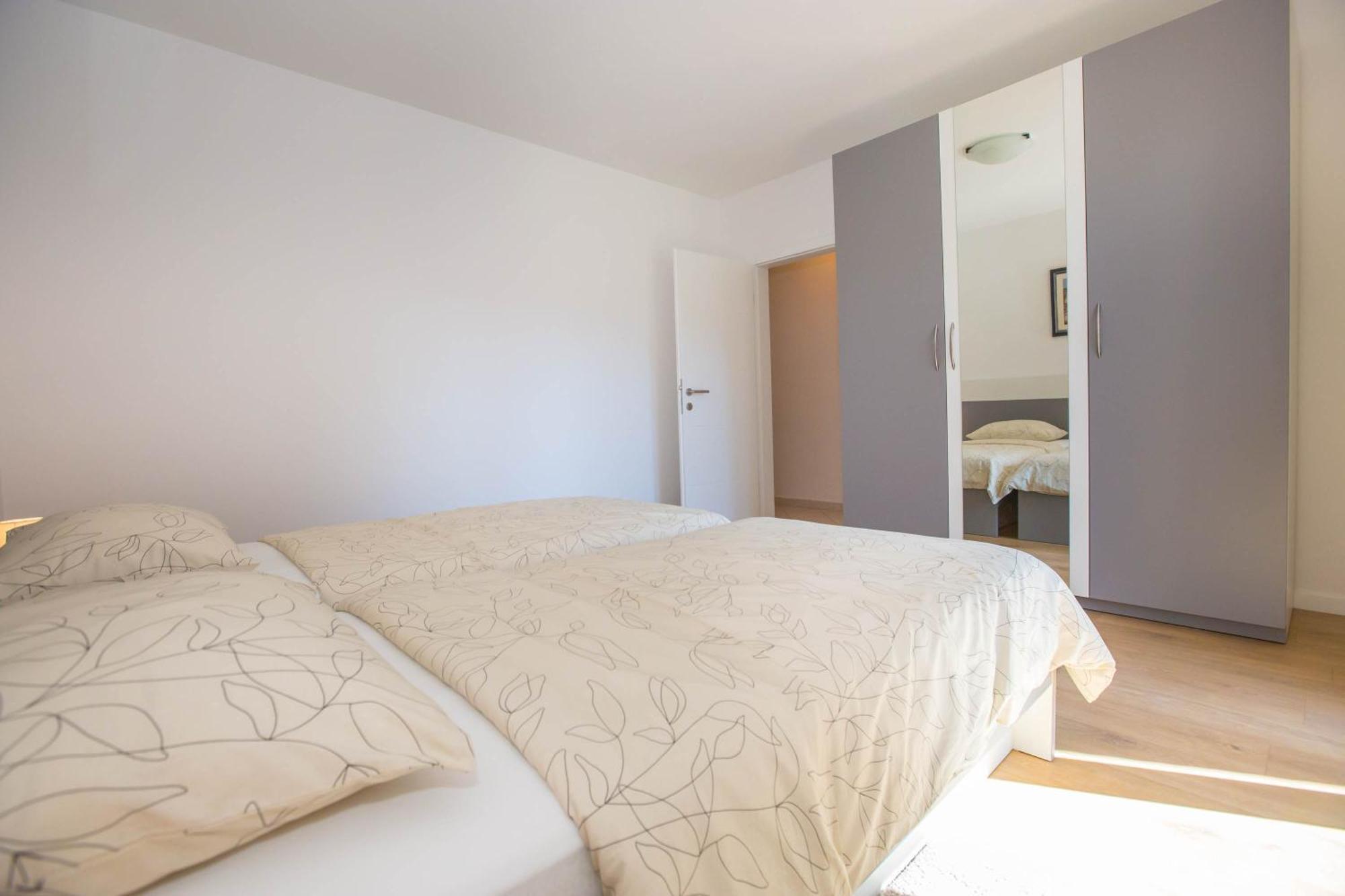 Apartments Marija Funtana Ngoại thất bức ảnh